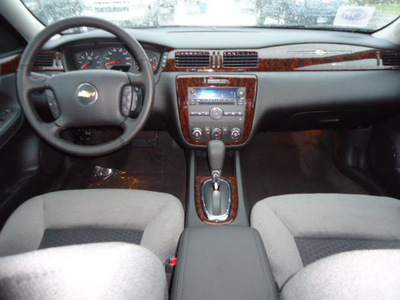 chevrolet impala 2012 white sedan lt flex fuel 6 cylinders front wheel drive automatic 60007