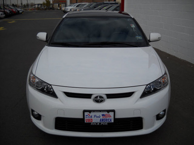scion tc 2011 white hatchback gasoline 4 cylinders front wheel drive automatic 79925