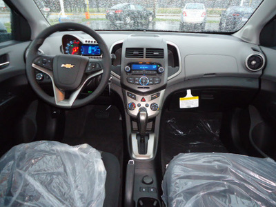 chevrolet sonic 2012 silver sedan ltz gasoline 4 cylinders front wheel drive automatic 60007