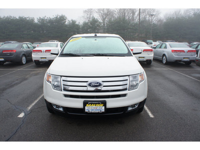 ford edge 2009 white suv limited gasoline 6 cylinders all whee drive automatic with overdrive 08902