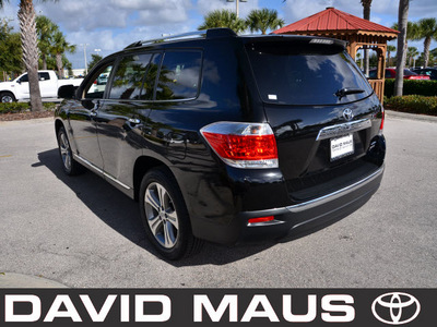 toyota highlander 2012 black suv limited gasoline 6 cylinders all whee drive automatic 32771