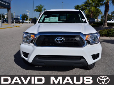 toyota tacoma 2012 white gasoline 4 cylinders 2 wheel drive automatic 32771