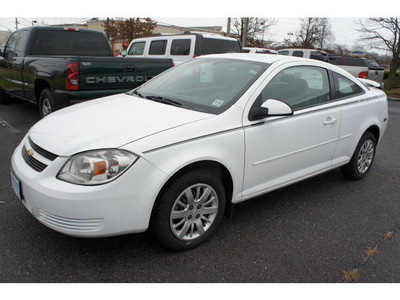 chevrolet cobalt 2010 white coupe lt gasoline 4 cylinders front wheel drive automatic 07712