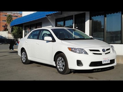 toyota corolla 2011 white sedan le gasoline 4 cylinders front wheel drive automatic 90004