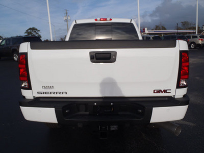 gmc sierra 2500hd 2012 white denali diesel 8 cylinders 4 wheel drive automatic with overdrive 28557