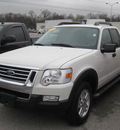 ford explorer sport trac 2008 white suv xlt gasoline 6 cylinders 4 wheel drive automatic with overdrive 62863