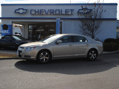 chevrolet malibu 2011 gold sedan lt gasoline 4 cylinders front wheel drive automatic 27591