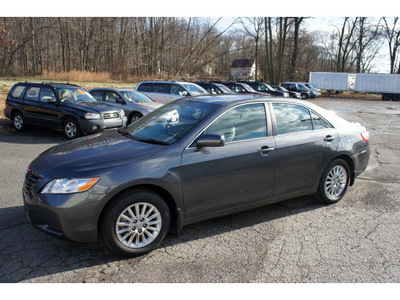 toyota camry 2009 dk  gray sedan le gasoline 4 cylinders front wheel drive automatic 08812