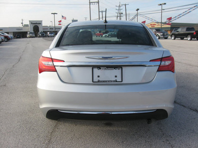 chrysler 200 2012 silver sedan lx gasoline 4 cylinders front wheel drive automatic 45840