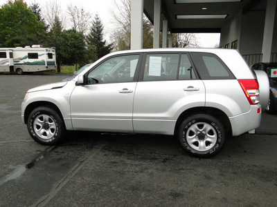 suzuki grand vitara 2007 silver suv gasoline 6 cylinders 4 wheel drive automatic 98032