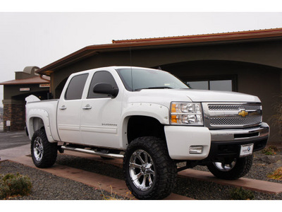 chevrolet silverado 1500 2011 white lt flex fuel 8 cylinders 4 wheel drive automatic 99352