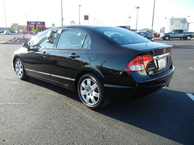 honda civic 2010 black sedan lx 4dr gasoline 4 cylinders front wheel drive automatic 56301