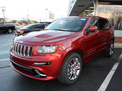 jeep grand cherokee 2012 red suv srt8 gasoline 8 cylinders 4 wheel drive automatic 07730