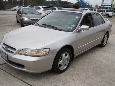 honda accord 1998 tan sedan ex gasoline 4 cylinders front wheel drive automatic 77379