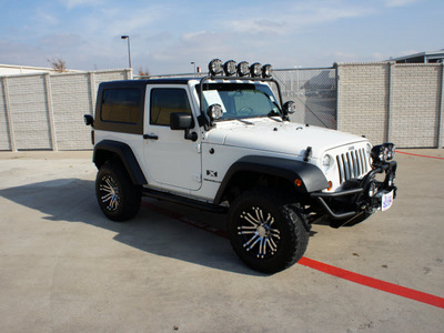 jeep wrangler 2008 white suv x gasoline 6 cylinders 4 wheel drive 6 speed manual 76108