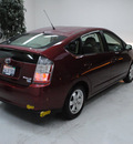 toyota prius 2004 dk  red sedan hybrid 4 cylinders front wheel drive automatic 91731