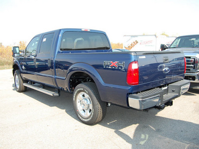 ford f 250 super duty 2011 dk  blue xlt biodiesel 8 cylinders 4 wheel drive automatic with overdrive 46168