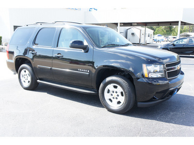 chevrolet tahoe 2009 black suv lt flex fuel 8 cylinders 2 wheel drive automatic 77037