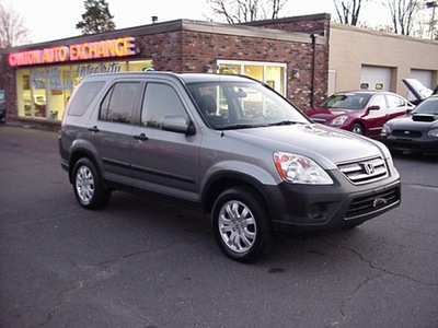 honda cr v 2005 silver suv ex gasoline 4 cylinders all whee drive automatic 06019