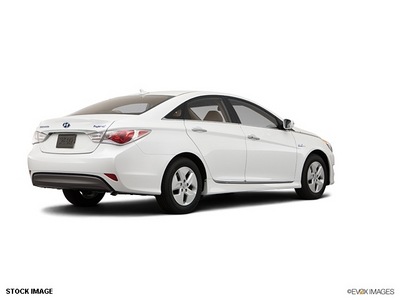 hyundai sonata hybrid 2011 sedan hybrid 4 cylinders front wheel drive 6 speed automatic 98632