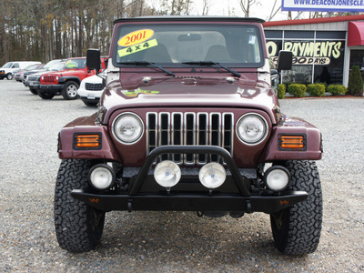 jeep wrangler 2001 burgandy suv sahara gasoline 6 cylinders 4 wheel drive automatic 27569