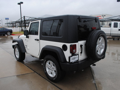 jeep wrangler 2008 white suv x gasoline 6 cylinders 4 wheel drive automatic with overdrive 76087