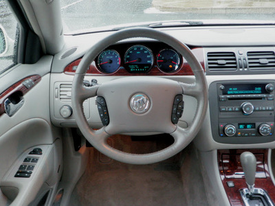 buick lucerne 2008 off white sedan cxs gasoline 8 cylinders front wheel drive automatic 55124