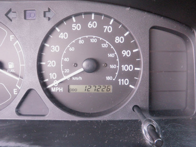toyota corolla 1998 black sedan le gasoline 4 cylinders front wheel drive 28217