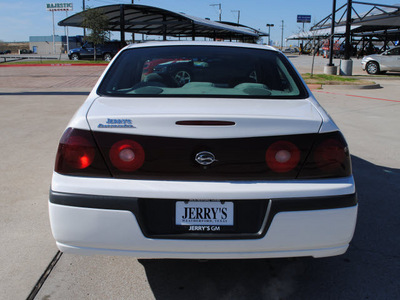 chevrolet impala 2002 white sedan gasoline 6 cylinders front wheel drive automatic 76087