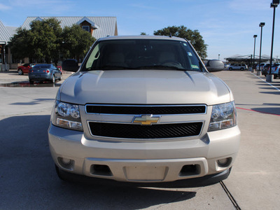 chevrolet tahoe 2009 gold suv ls gasoline 8 cylinders 2 wheel drive automatic 76087