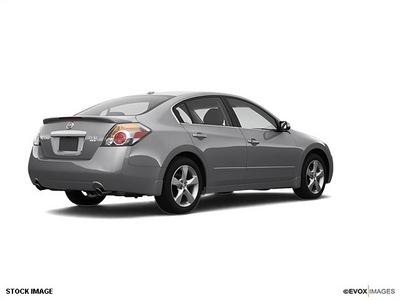 nissan altima 2008 sedan gasoline 6 cylinders front wheel drive not specified 47129