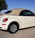 volkswagen new beetle 2009 beige gasoline 5 cylinders front wheel drive automatic 76018