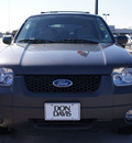 ford escape 2006 brown suv xlt gasoline 4 cylinders front wheel drive automatic with overdrive 76018