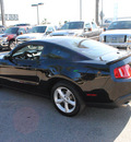 ford mustang 2010 black coupe gt gasoline 8 cylinders rear wheel drive automatic 91010