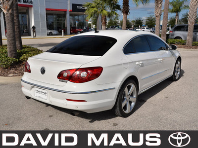 volkswagen cc 2009 white sedan gasoline 6 cylinders all whee drive automatic 32771