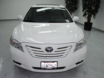 toyota camry 2009 white sedan xle v6 gasoline 6 cylinders front wheel drive automatic 91731