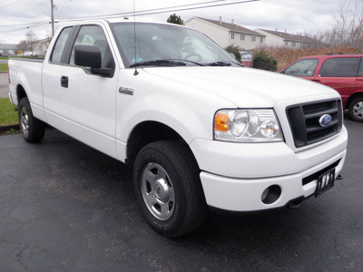 ford f 150 2007 white gasoline 8 cylinders 4 wheel drive automatic 14224
