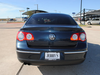 volkswagen passat 2008 blue sedan gasoline 4 cylinders front wheel drive automatic 76087