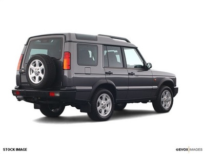 land rover discovery 2004 suv se gasoline 8 cylinders 4 wheel drive 4 speed automatic 77388