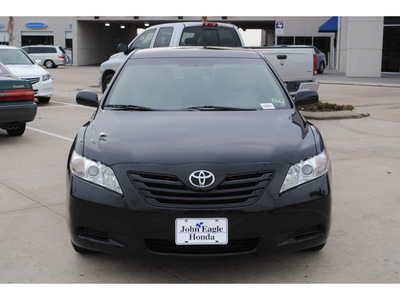 toyota camry 2009 black sedan le gasoline 4 cylinders front wheel drive automatic 77065