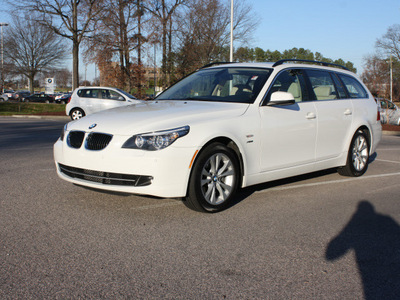 bmw 5 series 2010 white wagon 535xi gasoline 6 cylinders all whee drive 6 speed manual 27616