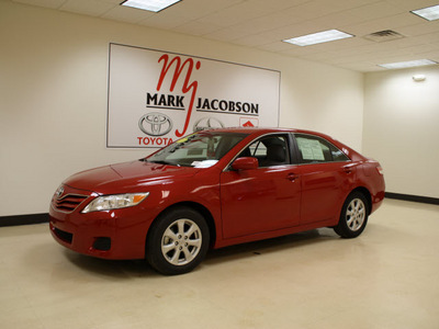 toyota camry 2011 red sedan le gasoline 4 cylinders front wheel drive automatic 27707