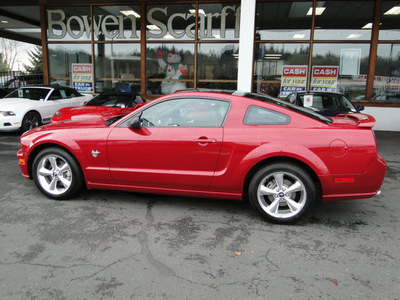 ford mustang 2009 red coupe gt gasoline 8 cylinders rear wheel drive 5 speed manual 98032