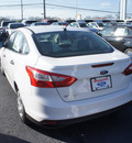 ford focus 2012 white sedan s gasoline 4 cylinders front wheel drive automatic 08753