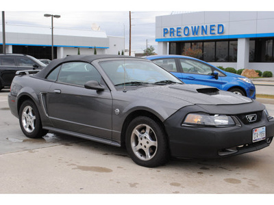 ford mustang 2004 dk  gray deluxe gasoline 6 cylinders rear wheel drive automatic with overdrive 77090