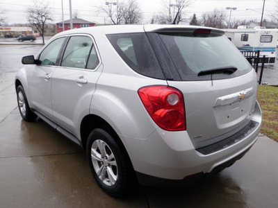 chevrolet equinox 2010 silver suv ls gasoline 4 cylinders all whee drive automatic 14224