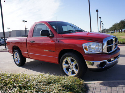 dodge ram pickup 1500 2007 red pickup truck st gasoline 6 cylinders 2 wheel drive automatic with overdrive 76018