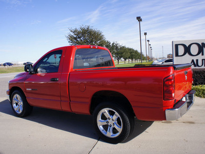 dodge ram pickup 1500 2007 red pickup truck st gasoline 6 cylinders 2 wheel drive automatic with overdrive 76018