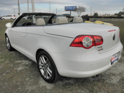 volkswagen eos 2008 white lux gasoline 4 cylinders front wheel drive automatic 34474