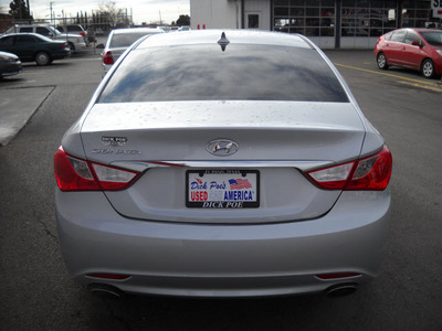 hyundai sonata 2011 silver sedan gasoline 4 cylinders front wheel drive automatic 79925